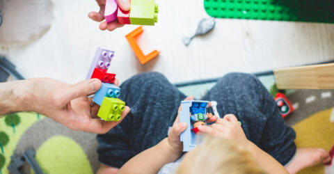 Deneyimsel oyun terapisi nedir